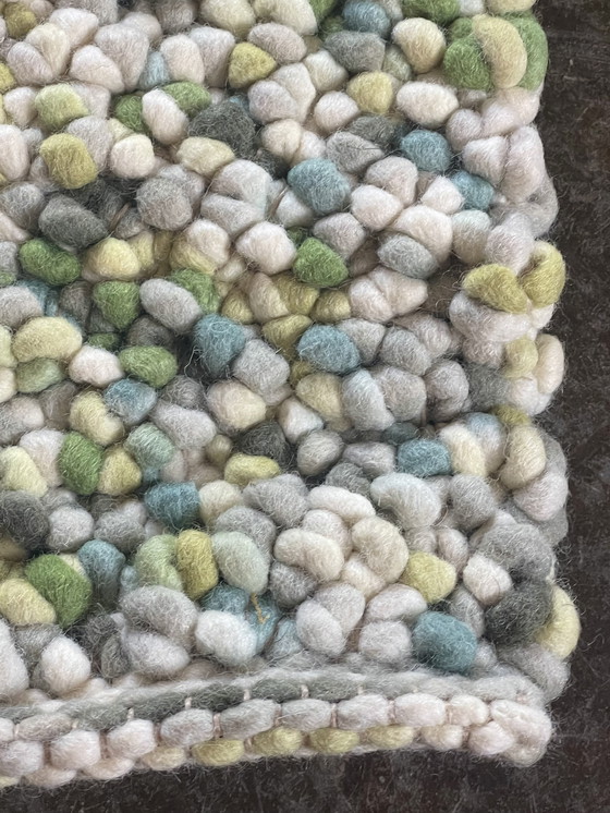 Image 1 of Brink en Campman Pebble carpet fresh green