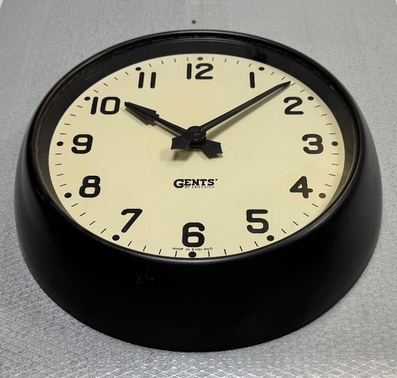 Image 1 of Vintage Brown Bakelite Wall Clock by Gents of Leicester, 1950s