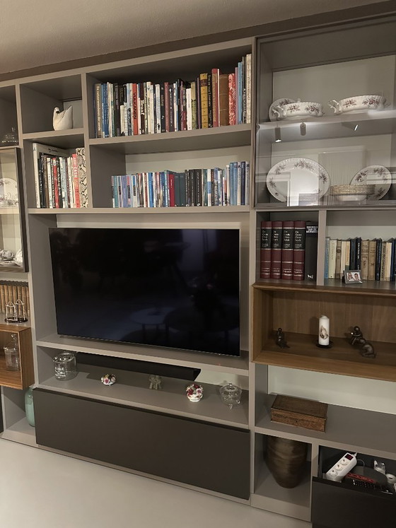 Image 1 of Armario de pared Molteni