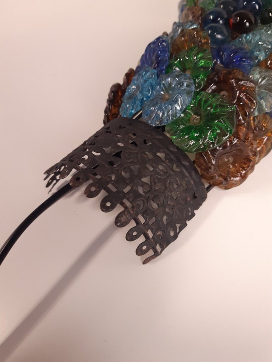 Image 1 of Set van 2 wandlampen met gekleurde glazen bloemen en kralen, vintage wandlampje , set glazen wandlampen