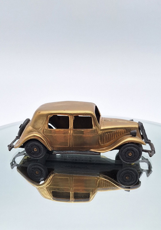 Image 1 of Citroën 15-Six (1935)- F.A.L. -
Italy