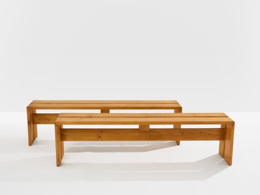 Panche in pino di Charlotte Perriand Les Arcs, anni '70