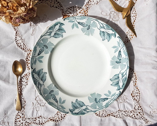 Lunéville Ironstone Dish, POITOU Pattern, White and Blue