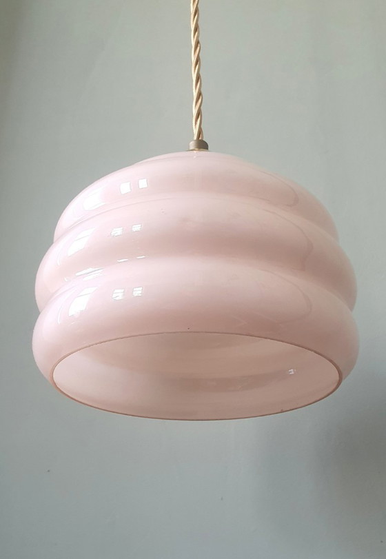 Image 1 of Lampada a sospensione vintage Art Déco in opale rosa tenue