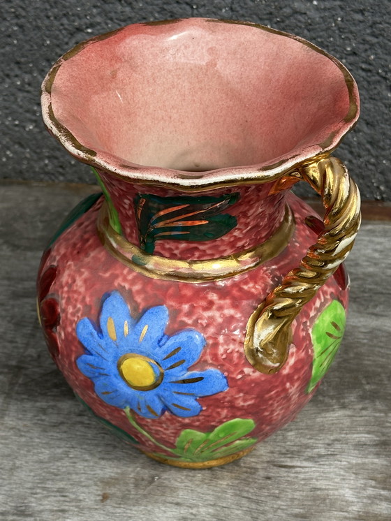 Image 1 of Beau Vase Vallauris Rose Bonbons et Motifs Floraux H 20 cm