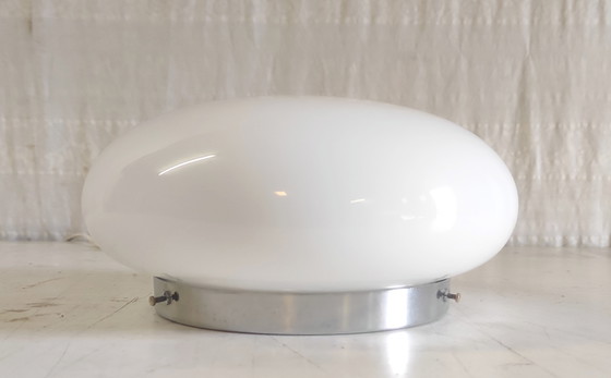 Image 1 of Lampada da soffitto o da parete con globo in vetro opalino - metà del XX secolo