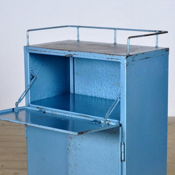 Image 1 of Industrial four-drawer cabinet from the 1970s