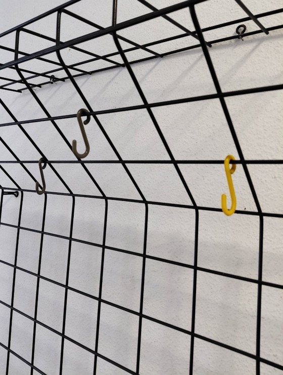 Image 1 of Armadio a muro in filo metallico Karl Fichtel 1950