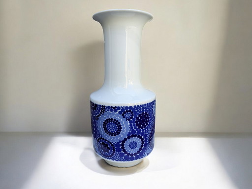 Vintage porcelain vase by H&C Heinrich Selb, genuine cobalt, white-blue floor vase in pop art style