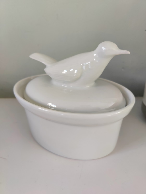 Image 1 of Apilco France Porcelaine à Feu pâté pot oiseau