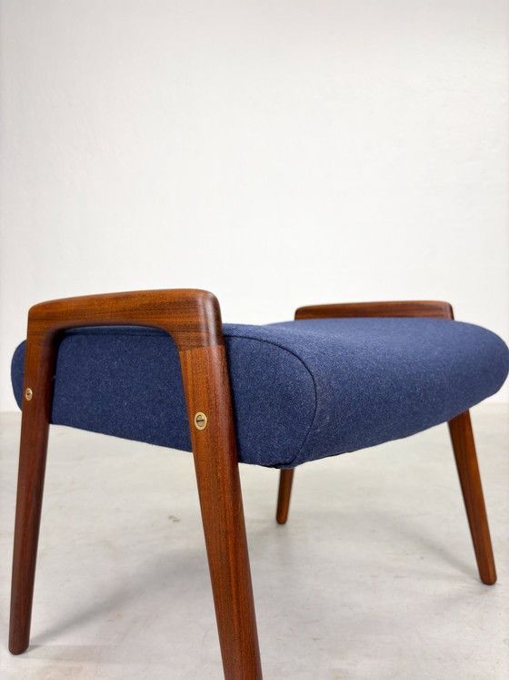 Sgabello Pastoe 'Ruster' di Yngve Ekström – Poggiapiedi e pouf, Wood (photo 10 of 13)