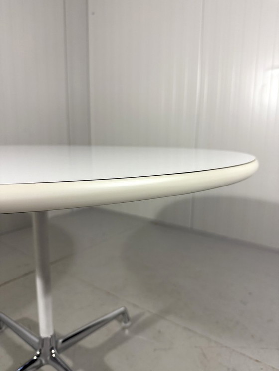 Image 1 of Tavolo da pranzo rotondo Charles & Ray Eames Herman Miller anni '60