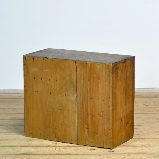 Pequeño mueble japonés, circa 1930 – Armarios, Glass, Metal (photo 10 of 10)