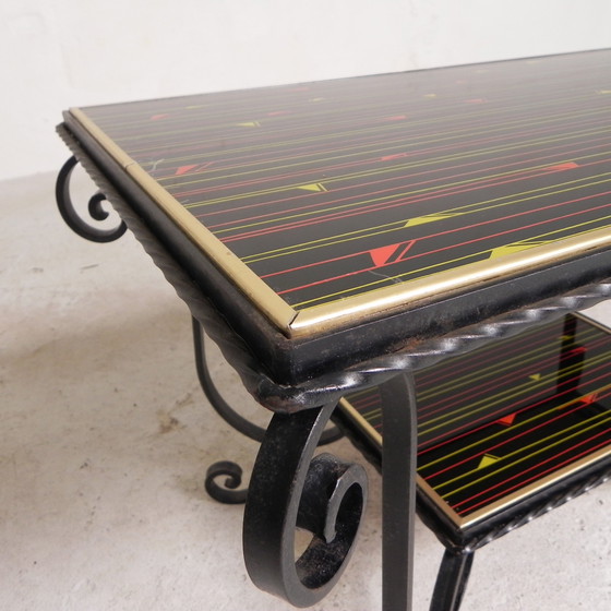 Image 1 of Table basse vintage avec 2 plateaux en verre avec impression des années 50