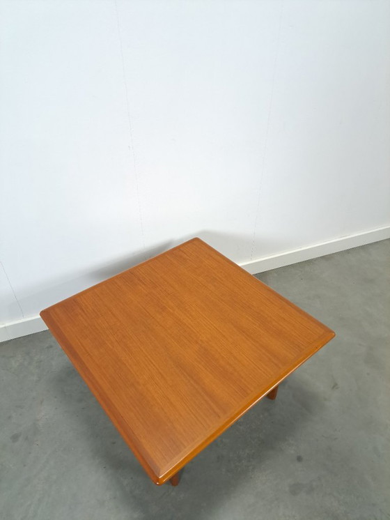 Image 1 of Teak Deens design Trioh salontafel, nr,3