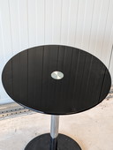 Table d'appoint avec piètement en marbre