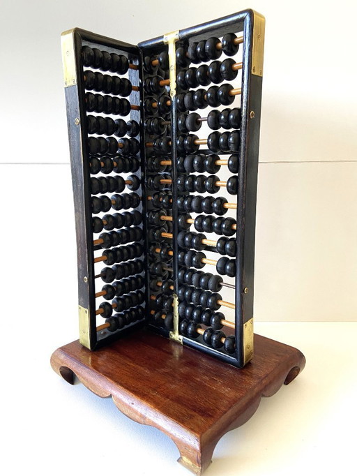 Antiker traditioneller chinesischer Abakus „Suanpan“ aus den 1940er-1950er Jahren, Sammlerstück