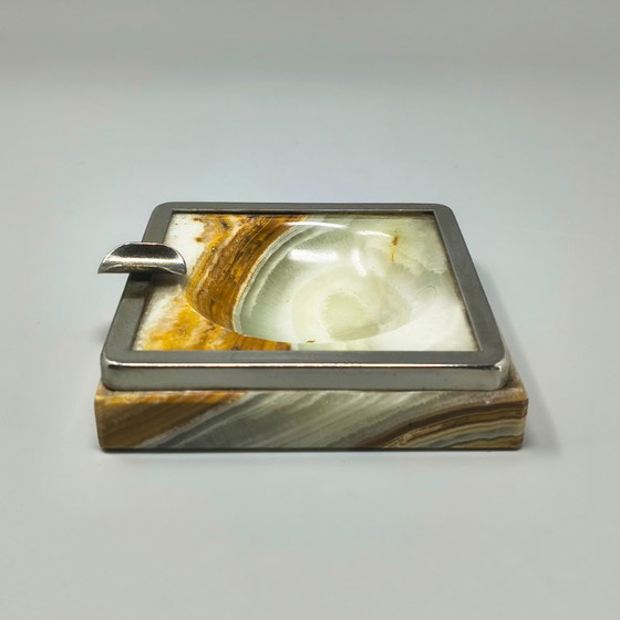 Image 1 of Juego de fumar italiano de ónix de mediados de siglo, de la década de 1960, con encendedor de mesa y cenicero.
