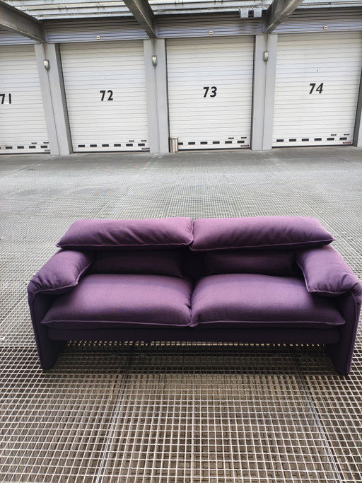 Cassina Maralunga 40 2.5 Zits Opnieuw Gestoffeerd