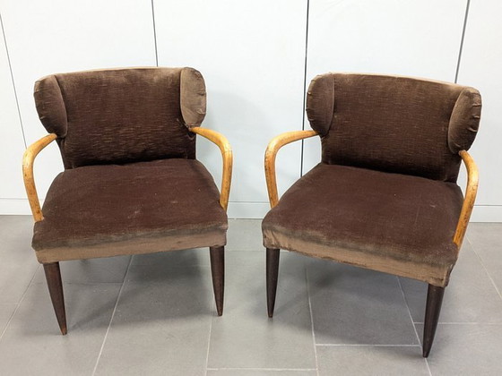 Image 1 of Paire de fauteuils, années 1940, bois, tissu