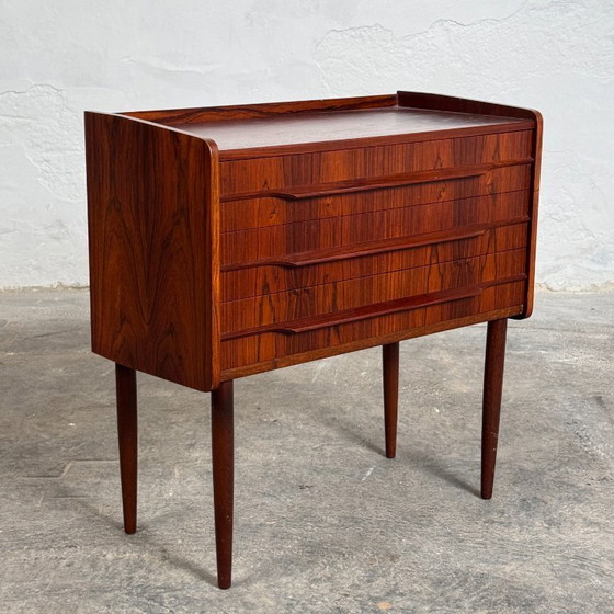 Image 1 of Cómoda danesa de palisandro, década de 1960: diseño escandinavo de mediados de siglo