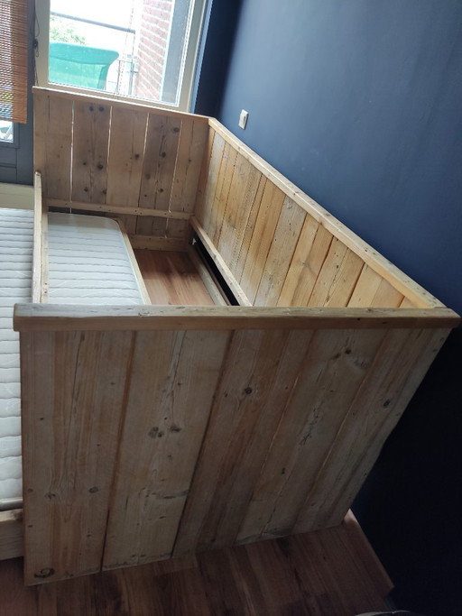 Steigerhouten Bankbed Met Uitschuifbaar Onderbed – eenpersoonsbedden, Wood (photo 2 of 5)