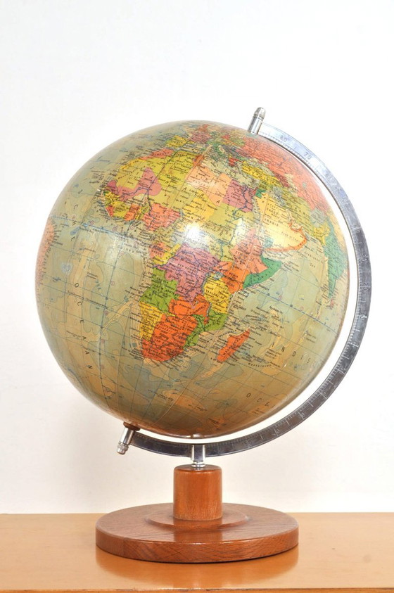 Image 1 of Globe vintage Räths