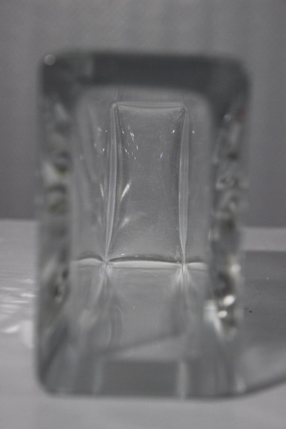 Image 1 of Claus Josef Riedel - Jarrón antiguo de cristal tallado y esmerilado, Austria, década de 1960