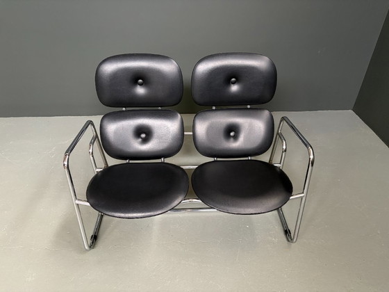 Image 1 of Divano italiano a 2 posti, tipico dello stile di Gae Aulenti e Poltronova