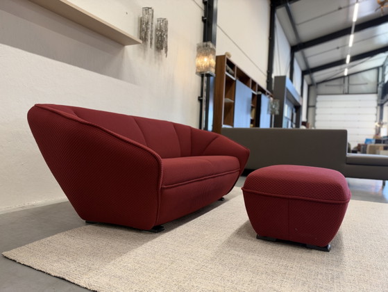 Canapé Pode Colla 2,5 places avec pouf Tissu rouge – Canapés 2 places, Autre (photo 7 of 7)