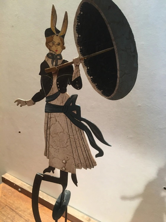 Donna con ombrello in metallo, pendolo – Oggetti decorativi, Vintage (photo 6 of 13)