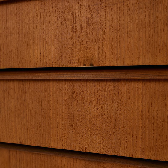 Image 1 of MK10648 Commode en teck restaurée