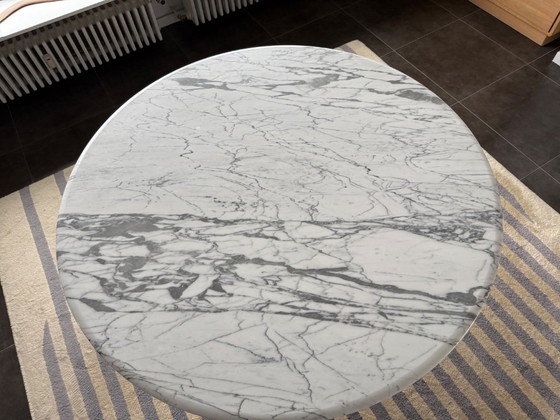Image 1 of Iconic vintage marble dining table – Osvaldo Borsani – 140cm
