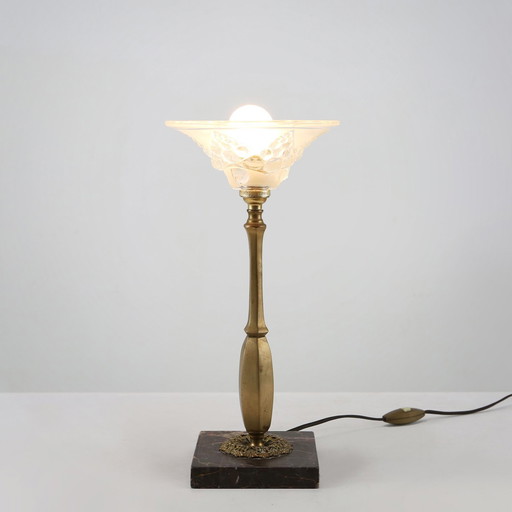 Lampe de table Art Nouveau avec base en laiton et marbre et abat-jour en verre, années 1920