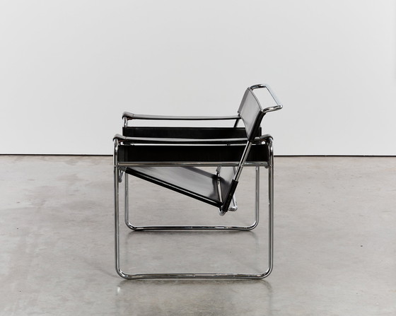 Image 1 of Sedia originale di Wassily - edizione Fasem - timbrata