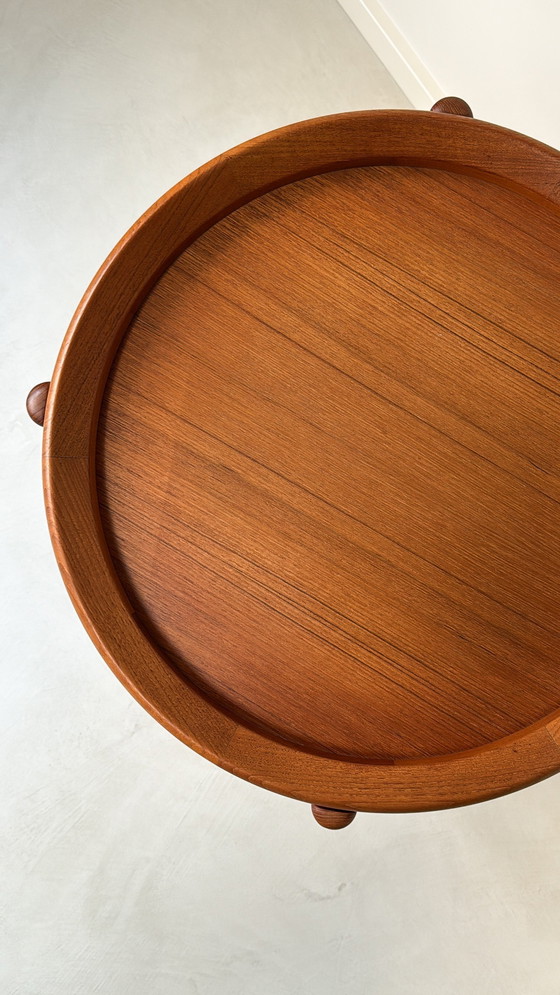 Image 1 of Vintage Deense teak houten ronde trolley / serveerwagen 