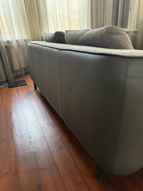 Image 1 of Leolux 2.5-seater sofa - must go asap due to purchase of new sofa