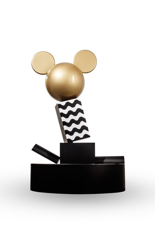 Supertoys Supertoys – MICKEY – Unique 1/1 Artwork – 2018 – beeldhouwkunst, Mdf, Polyester