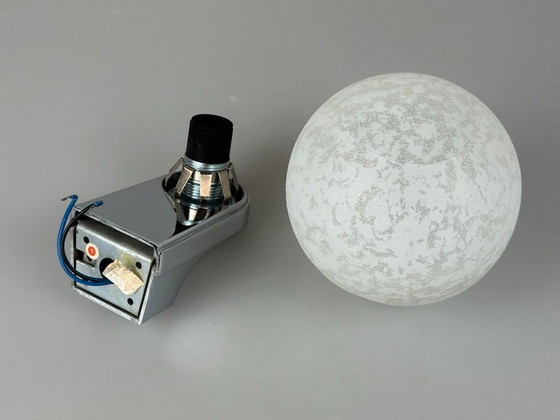 Image 1 of 60s 70s wandlamp bollamp metaal chroom & glas space age design