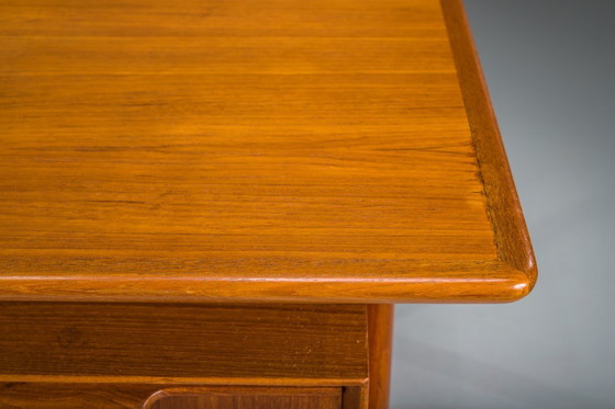 Image 1 of Teak Model 75 Desk from Omann Jun Møbelfabrik, 1960s