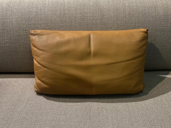 Image 1 of Design en cuir comme neuf, coussins en stock