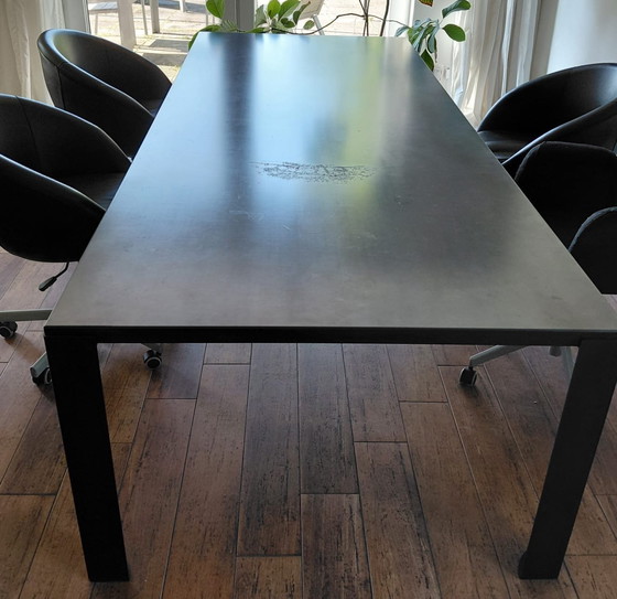 Image 1 of Stalen tafel, Zeus Design. BIG IRONY