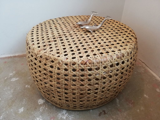 Vintage Beistelltisch aus geflochtenem Rattan