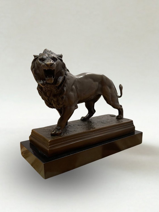 Image 1 of Scultura animale in bronzo – Leone – CH. Valton – Fonderia di Parigi – 5,2 kg