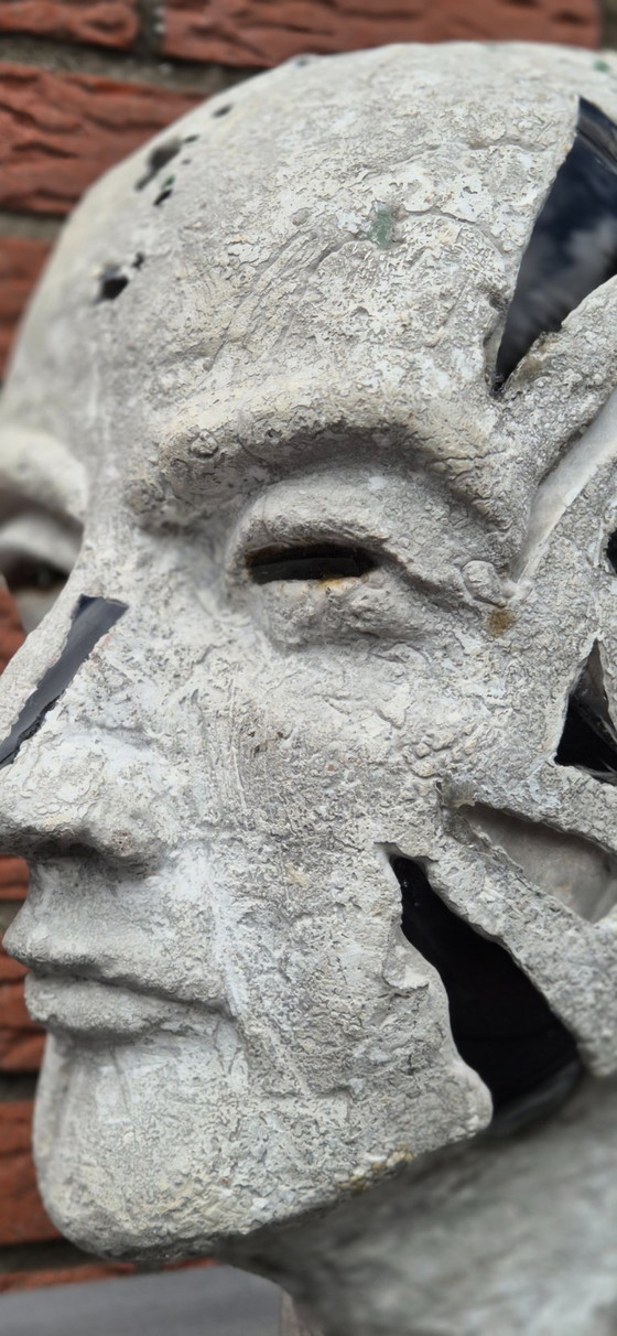 Still here - Sculpture cement + glass – Other (photo 12 of 14)