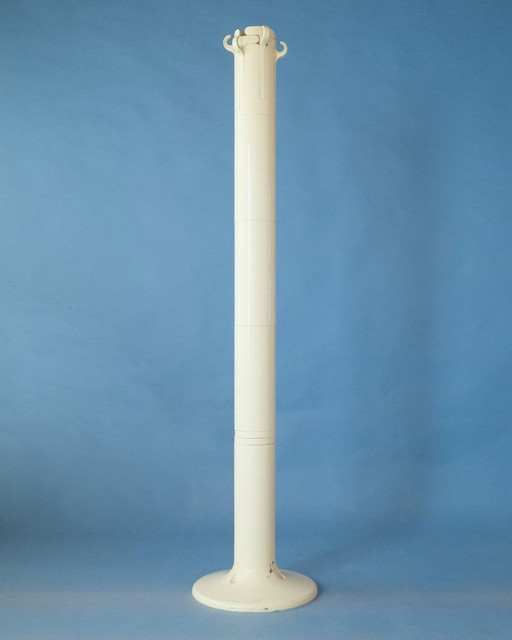 Planta kapstok Giancarlo Piretti Castelli