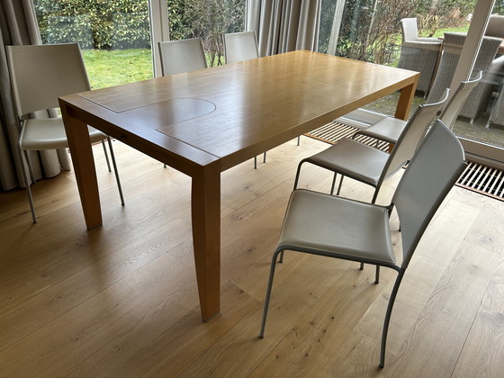 Image 1 of bellissimo tavolo da pranzo Giorgetti in condizioni straordinariamente buone