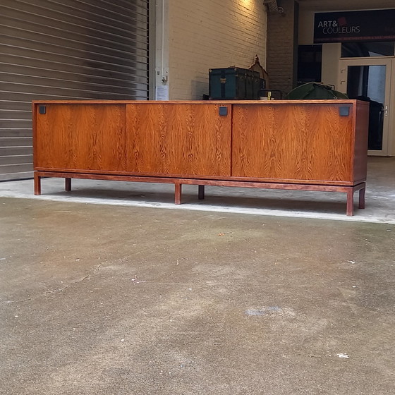 Image 1 of Vintage Alfred Hendrickx Dressoir Voor Belform Model 440 In Palissander 1960'S