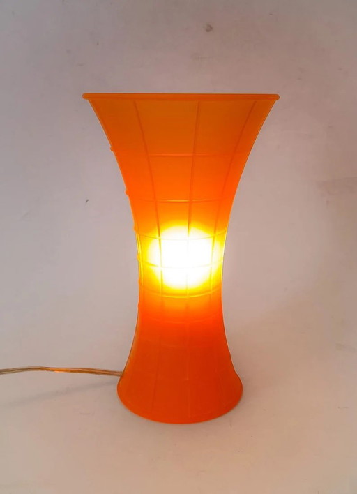 Birzi Table lamp by Carlo Forcolini for Luceplan 1980 silicone orange 