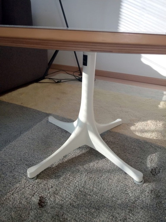 Image 1 of Vitra George Nelson type: Nelson pedestal coffee table